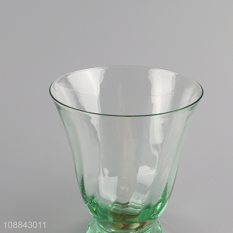 China wholesale glass green unbreakable home wine glasses