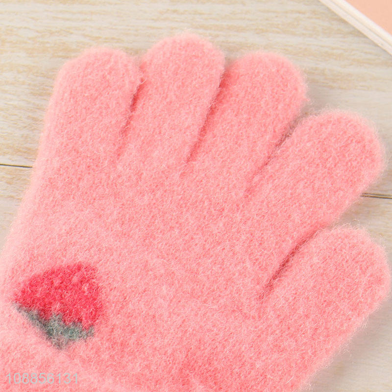 Hot sale winter warm knitted gloves strawberry gloves for kids