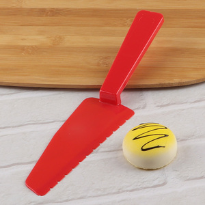 High quality plastic cake server spatula for cutting desserts