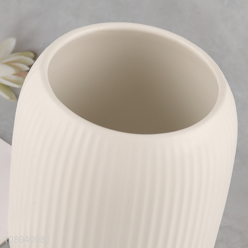 Hot products white ceramic tabletop decoration flower vase