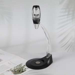 Hot items red wine decanter wine aerator decanter  for home and bar