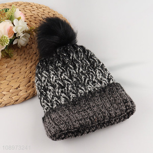 High Quality Women's Winter Warm Knitted Beanie with Pom Pom