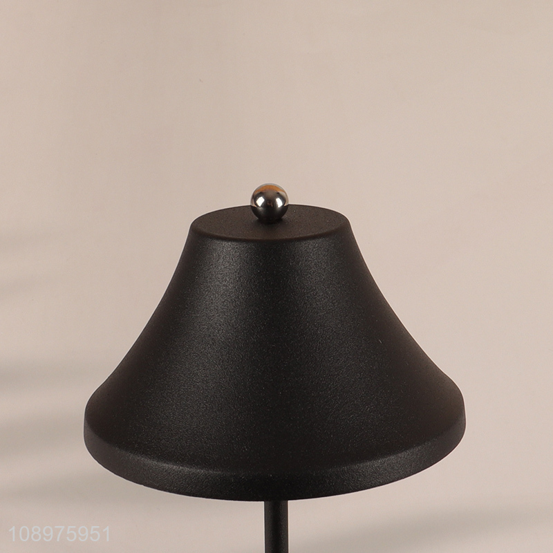 New Arrival Modern Rechargeable Cordless LED Touch Dimmable Table Lamp for Bar