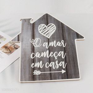 Good quality house shape wooden hanging ornaments sign for <em>decoration</em>