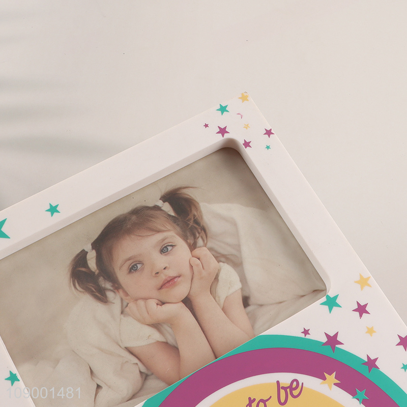 Wholesale Tabletop Display and Wall Mount Plastic Picture Frame for Kids