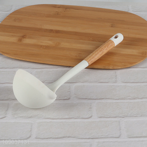 Good Quality Heat Resistant Silicone Soup Ladle for Cooking Stirring Serving