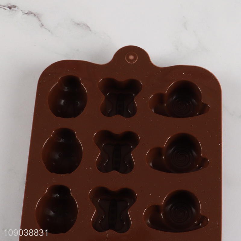 Wholesale 18-Cavity Non-Stick Silicone Baking Molds for Chocolate Jello Pudding