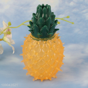 Wholesale Pineapple Shaped Dog Chew Toy Dog Cooling Chew Toy