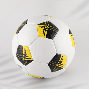 Best Quality Wear Resistant Size 5 PVC Soccer Ball for Training