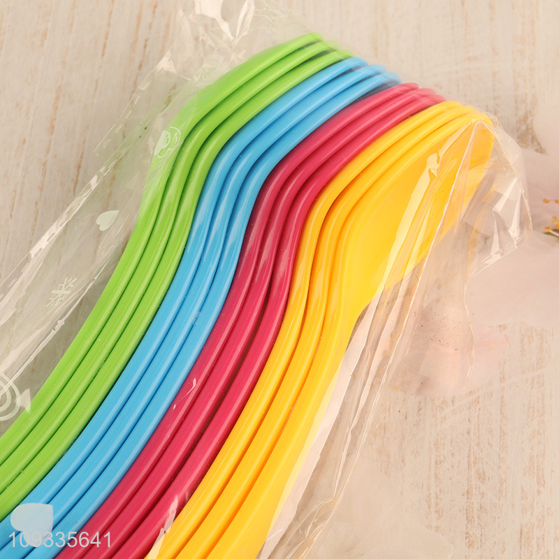 Most popular multicolor plastic 12-piece spoons