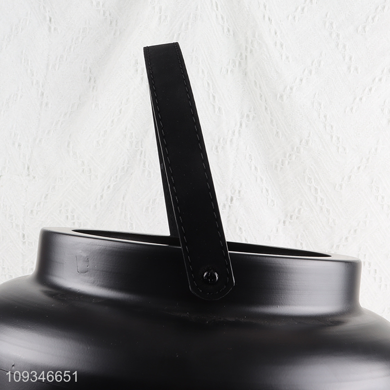 Hot selling black iron candle holder with handle
