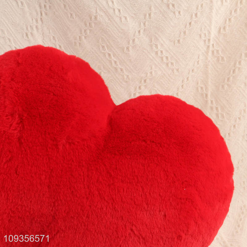 Online wholesale faux rabbit fur heart throw pillow