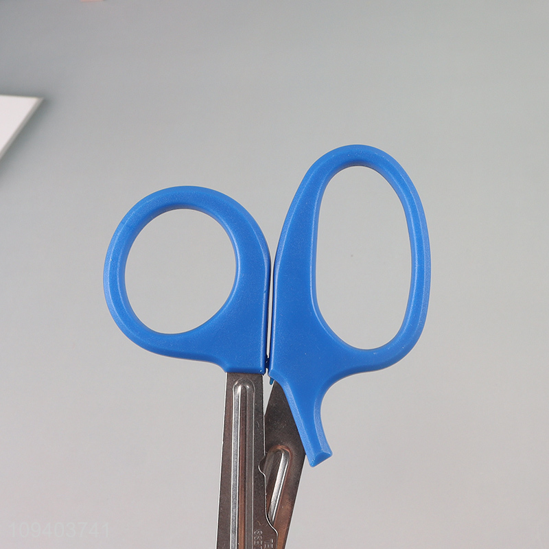 Low price stainless steel trauma scissors with blue handle