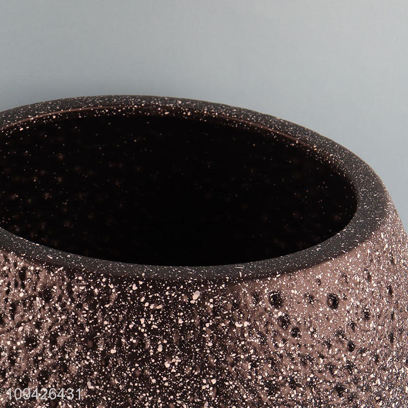 Hot Selling Decorative Plastic Planter Flower Pot