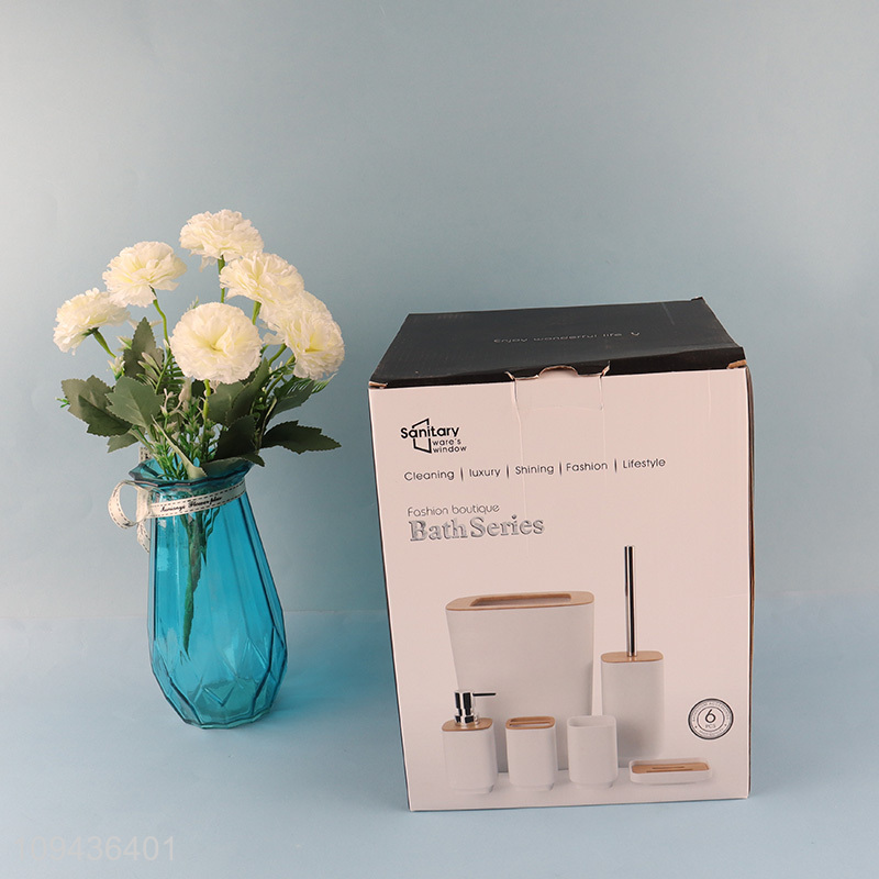 China factory plastic bathroom set with bamboo lid