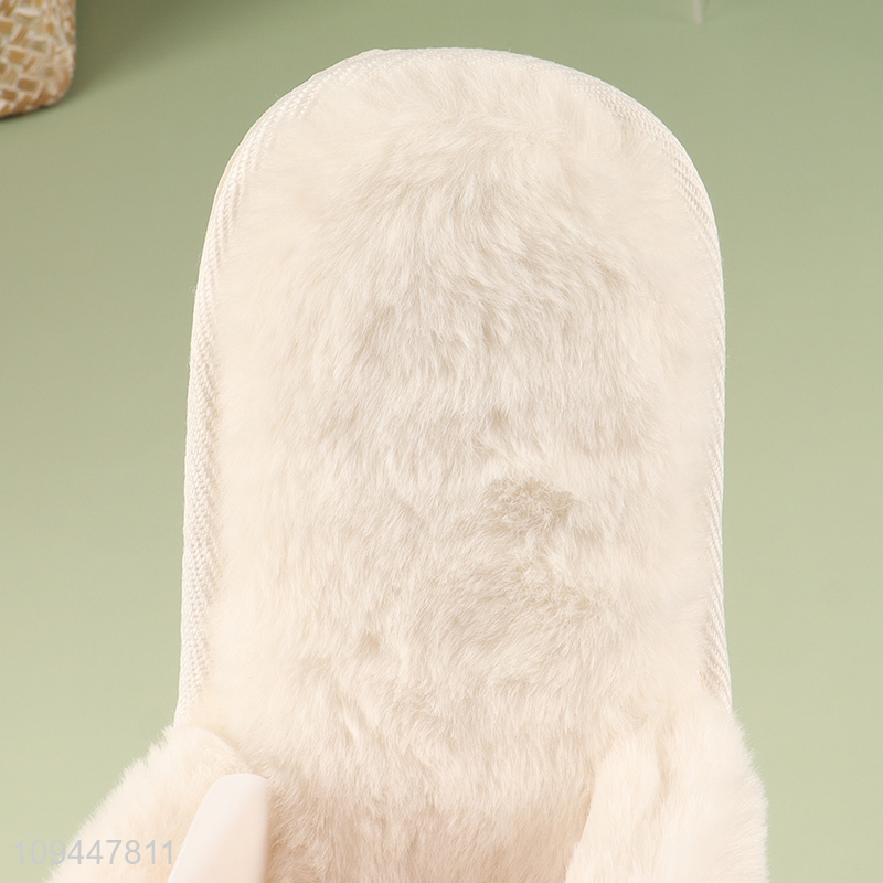 Low price winter home slippers floor slippers for sale