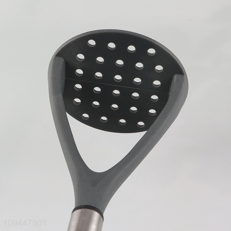 China supplier kitchen gadget potato press potato tool