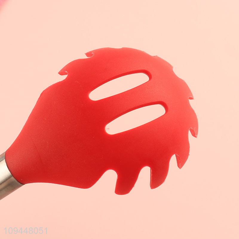 Hot selling kitchen utensil spaghetti spatula wholesale
