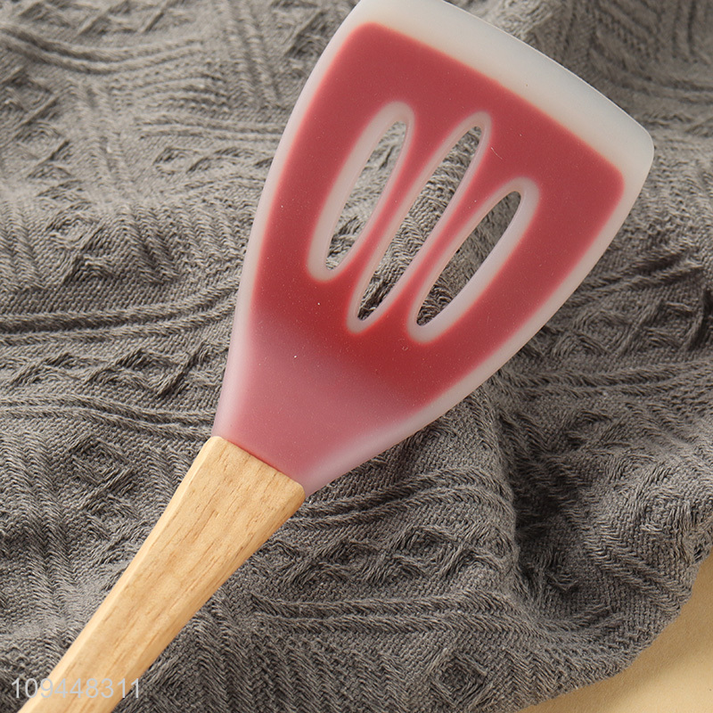 Popular products non-stick wooden handle slotted spatula