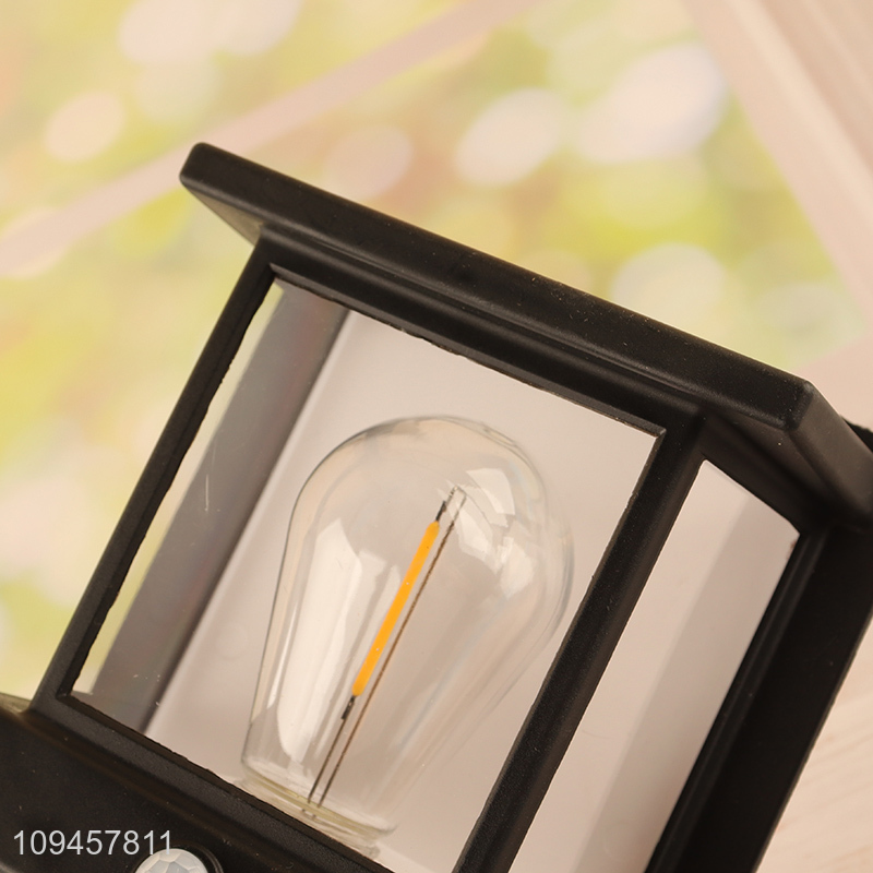 Low price solar energy outdoor courtyard lamp