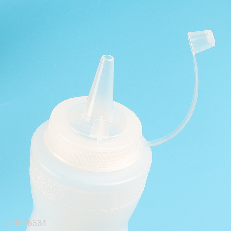 China supplier home kitchen squeeze sauce bottle